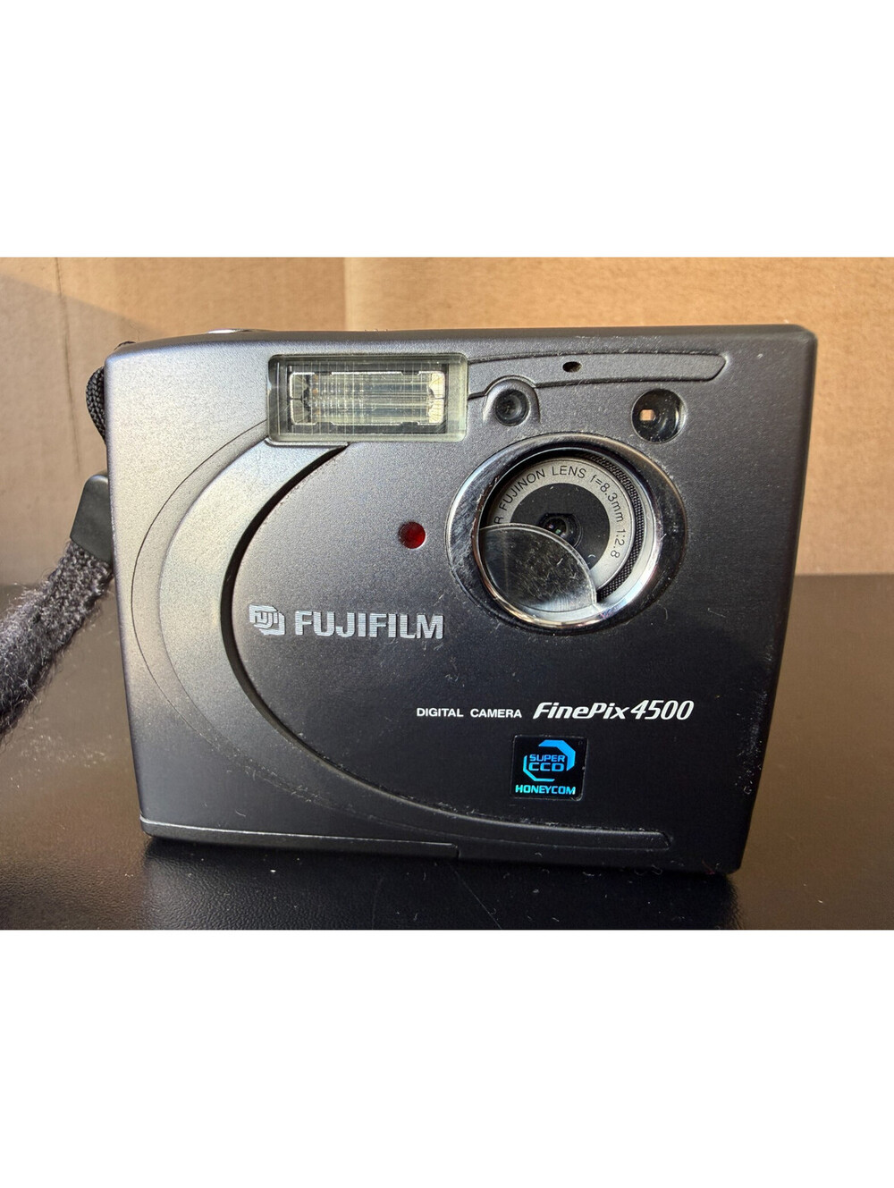 Fujifilm FinePix 4500 Digital Camera SUPER CCD FOR PARTS REPAIR As-Is Read JAPAN